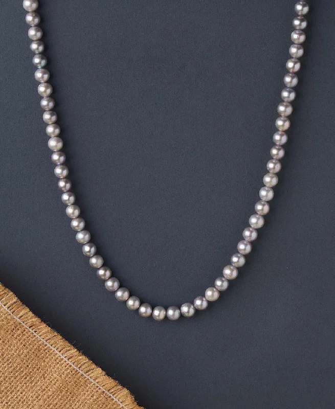 Trendy Grey Pearl Necklace