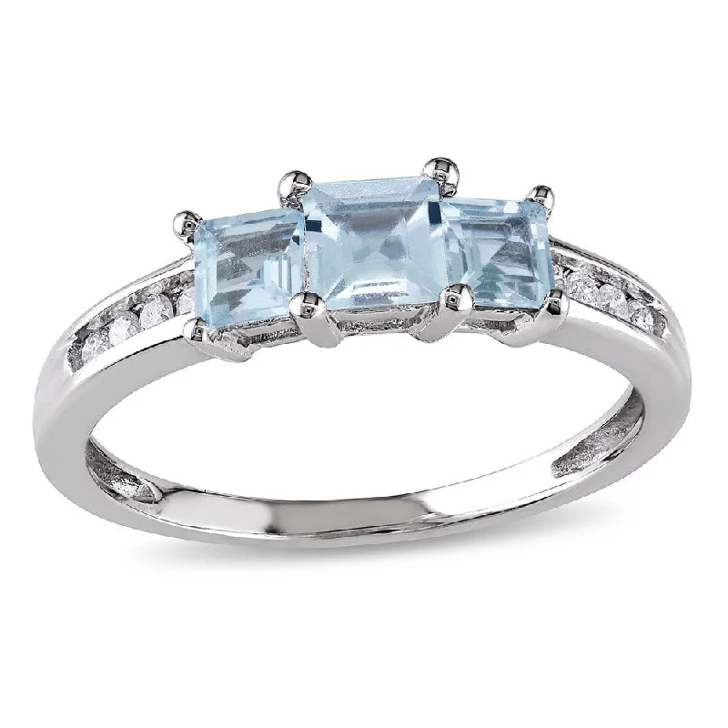 Miadora 10k White Gold Aquamarine and 1/10ct TDW Diamond Ring (H-I, I2-I3)