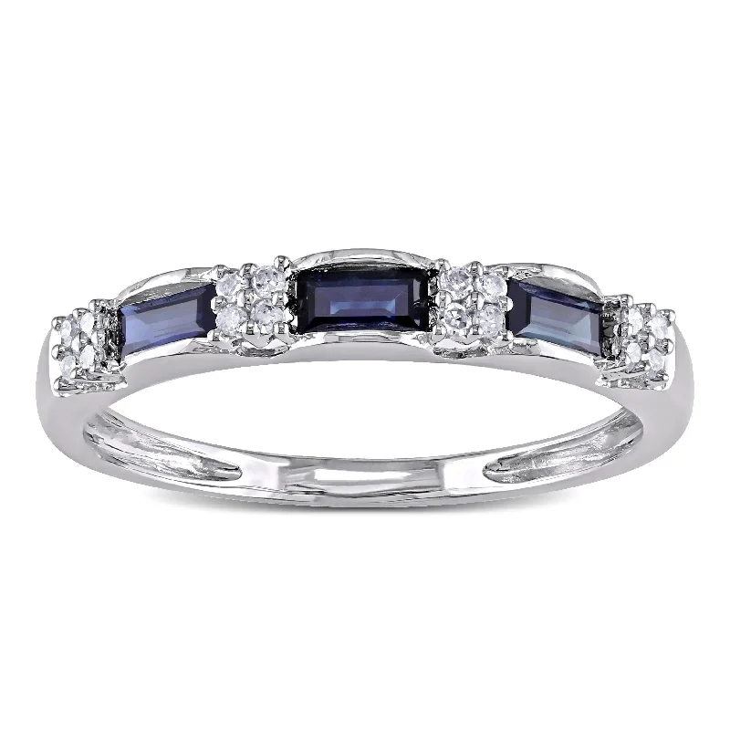 Miadora 10k White Gold Sapphire and 1/10ct TDW Diamond Ring (H-I, I1-I2)