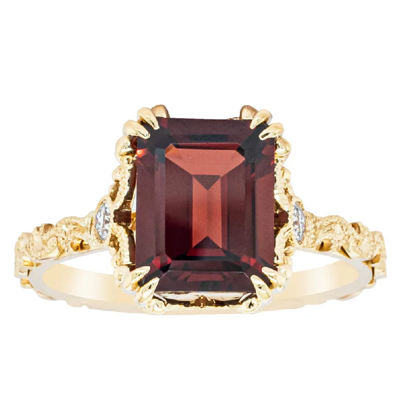 18ct Yellow Gold Garnet & Diamond Romanov Ring